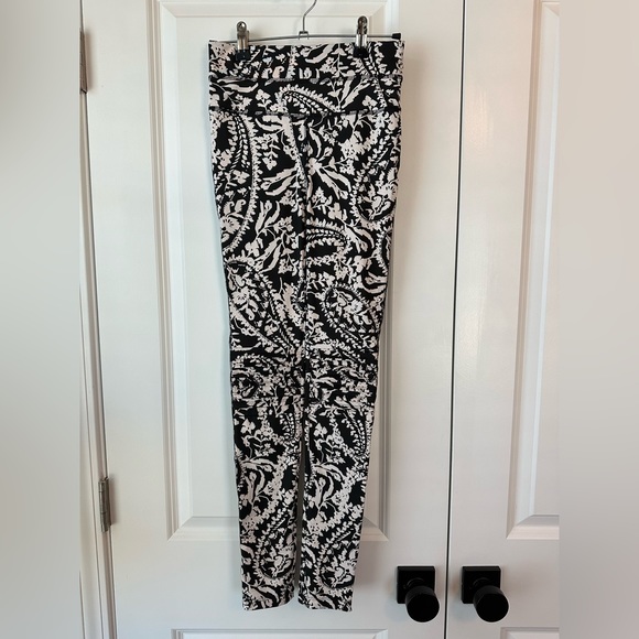 FP Movement by Free People City Slicker Black Paisley Moto Leggings (Size XS) - Picture 2 of 9